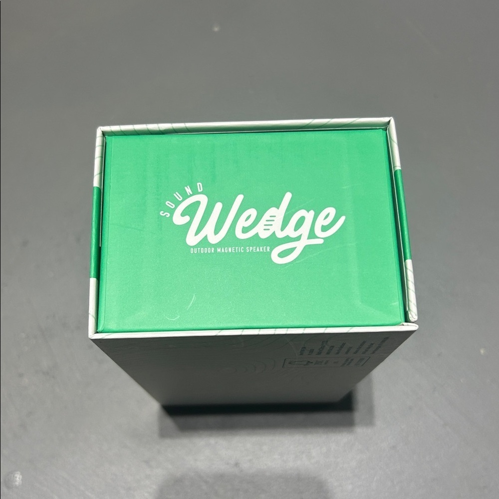 Sound Wedge - Outdoor Magnetic Speaker (New In Box with Charging Cable) - Picture 4 of 12